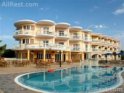 Arkadia Hotel & Apartments 